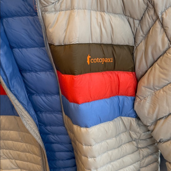 Cotopaxi coat women's large - Picture 2 of 5